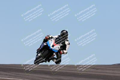 media/Mar-25-2024-Moto Forza (Mon) [[8d4319bd68]]/3-Intermediate Group/Session 2 (Turn 9)/